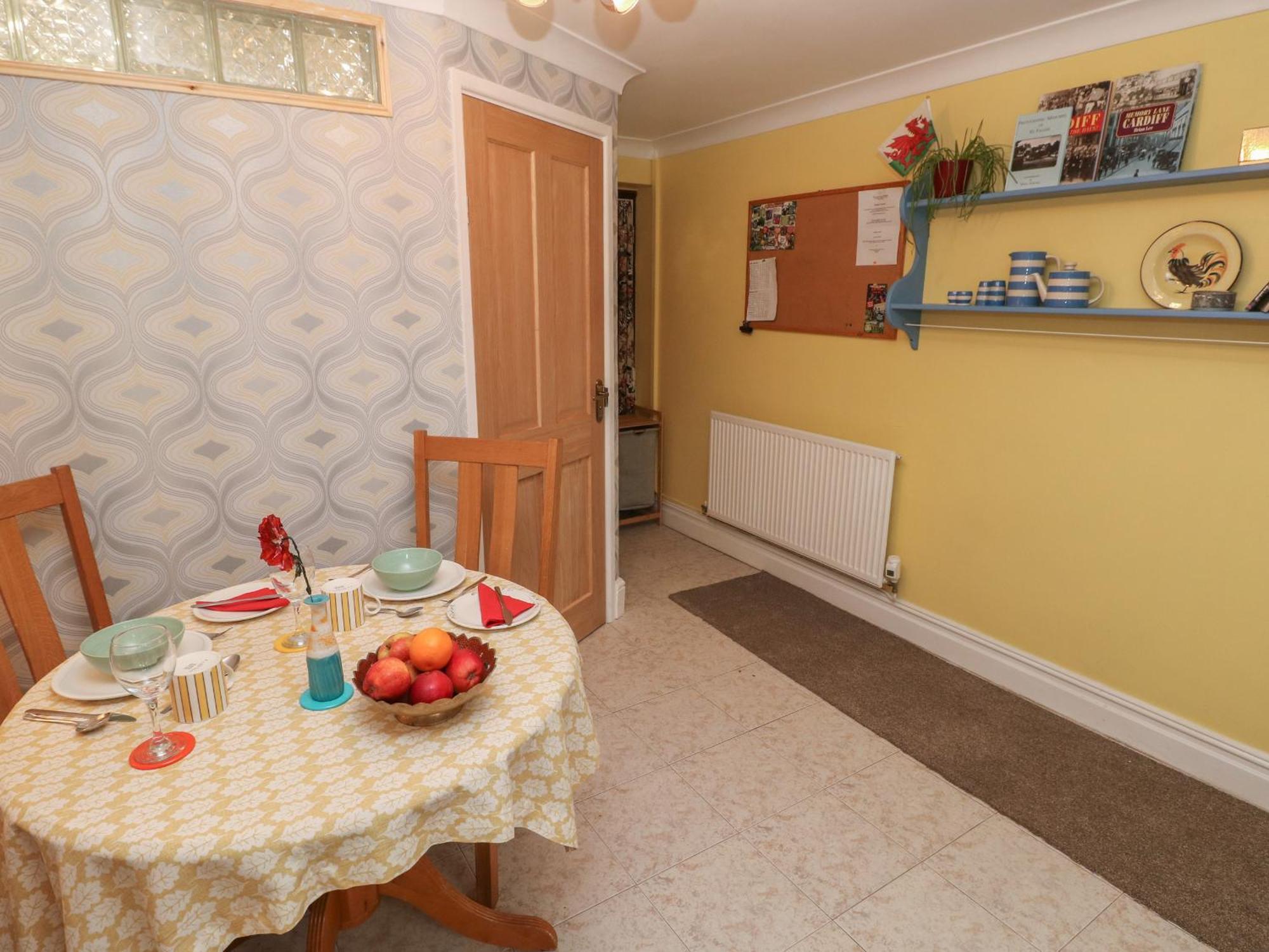 Апартаменты The Laurels Flat Кардифф Экстерьер фото